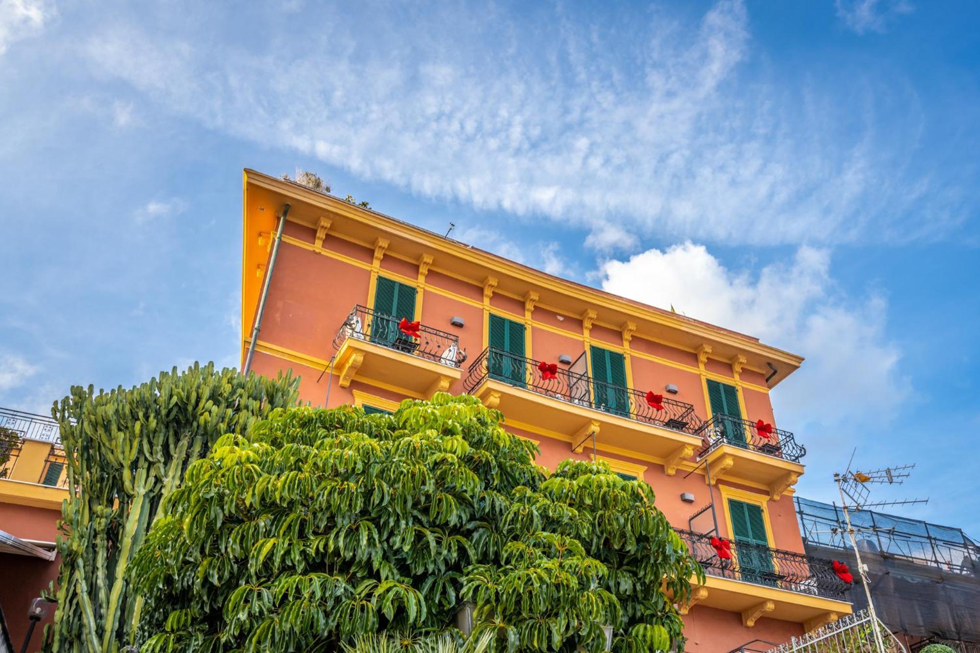Le Terrazze Aparthotel Alassio Luaran gambar