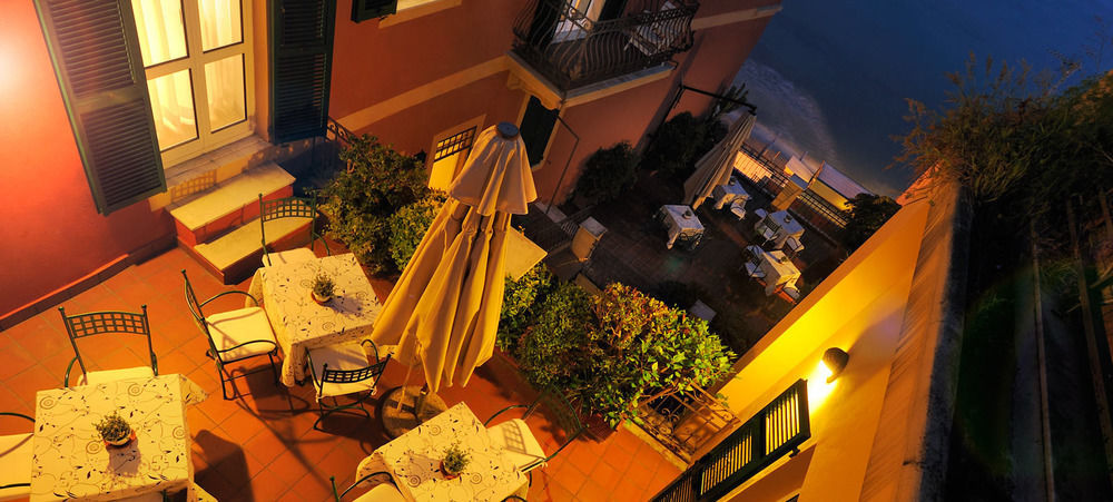 Le Terrazze Aparthotel Alassio Luaran gambar